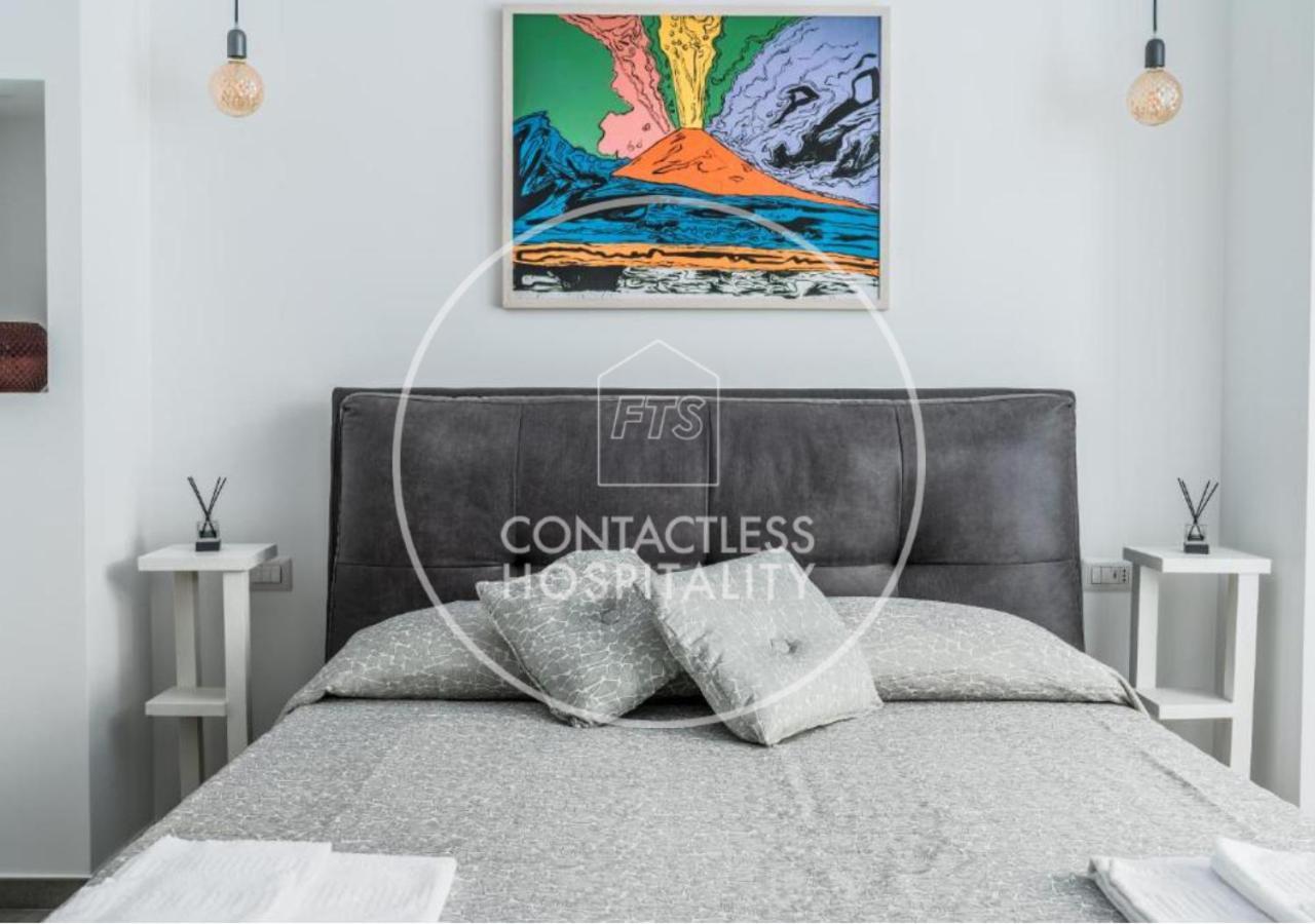 Affittacamere Naples & Love Rooms *